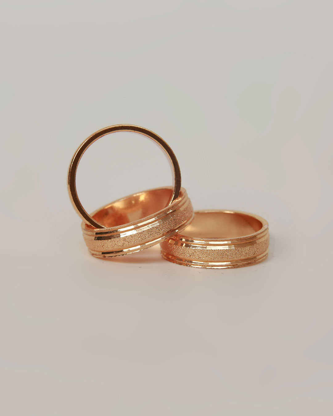 Classic Gold Band Ring